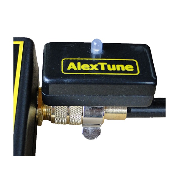 AlexTune RF tuning indicator for QRP 20W magnetic loop antenna